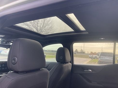 New 2026 Chevrolet Equinox LT image 17