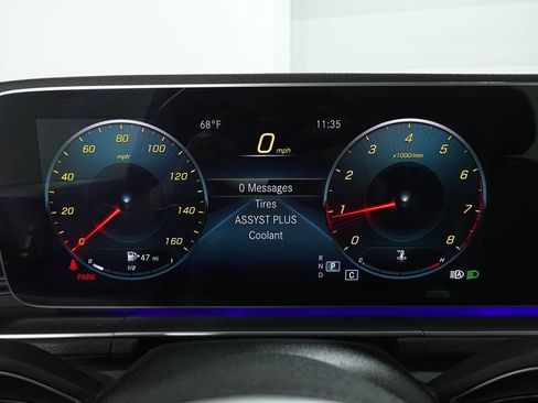 Used 2022 Mercedes-Benz GLE 350 4MATIC w/ AMG Line Exterior image 18