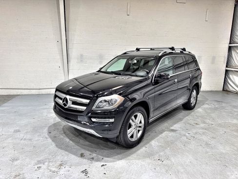 Used 2016 Mercedes-Benz GL 450 4MATIC image 13