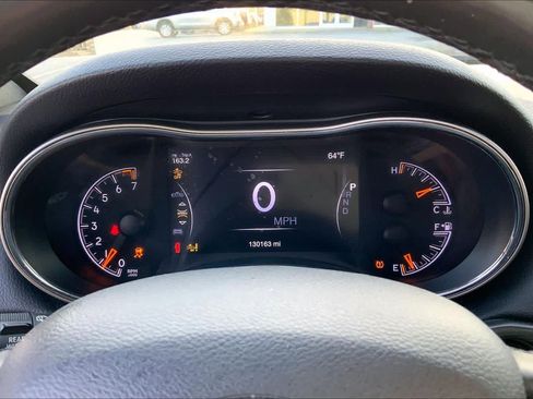 Used 2021 Jeep Grand Cherokee Limited w/ Trailer Tow Group IV image 26