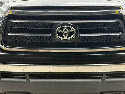 Used 2011 Toyota Tundra 2WD Double Cab w/ TRD Off-Road Pkg image 5