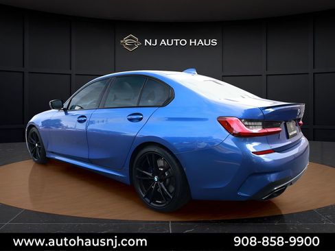 Used 2022 BMW M340i RWD image 10