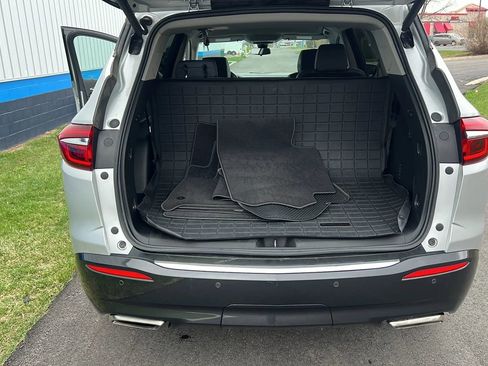 Used 2021 Buick Enclave Premium w/ Surround and Sites Package image 18