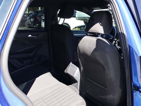 Used 2024 Volkswagen Jetta Sport image 34