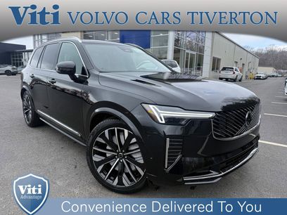 New 2026 Volvo XC90 T8 Ultra w/ Lounge Package