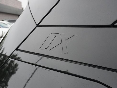 Used 2024 BMW iX xDrive50 w/ Premium Package image 32