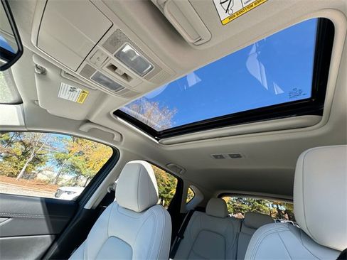 New 2025 MAZDA CX-5 AWD 2.5 S w/ Preferred Package image 22