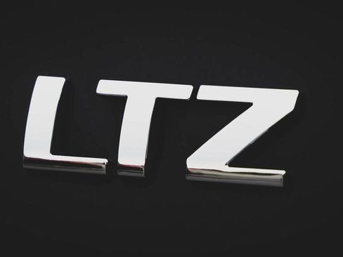 Used 2015 Chevrolet Tahoe LTZ image 35