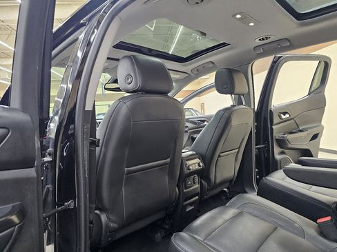 Used 2017 GMC Acadia SLT FWD image 26