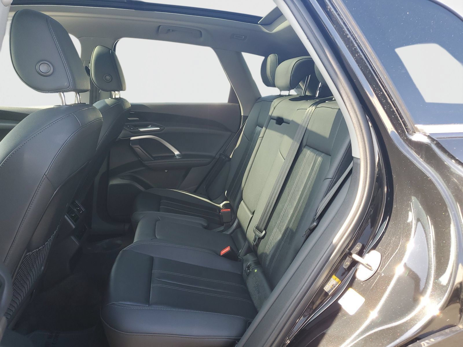 Used 2025 Audi Q5 Premium w/ Premium Plus AWD/4WD image 13