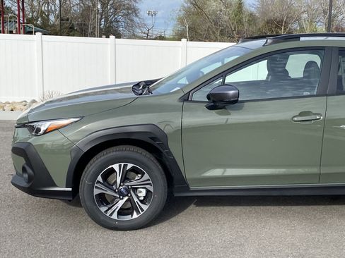 New 2026 Subaru Crosstrek 2.0i Premium image 2