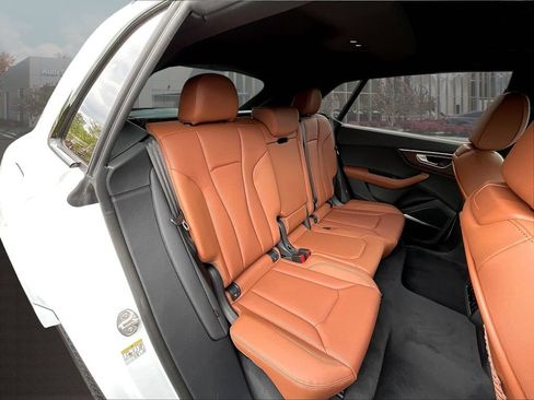 New 2026 Audi Q8 Premium Plus AWD/4WD image 10