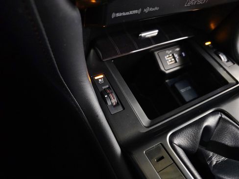 Certified 2023 Lexus GX 460 Premium image 33