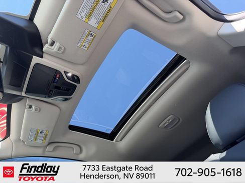 Used 2025 Subaru Outback Onyx Edition AWD/4WD image 9