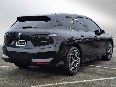 Used 2025 BMW iX xDrive50 image 3