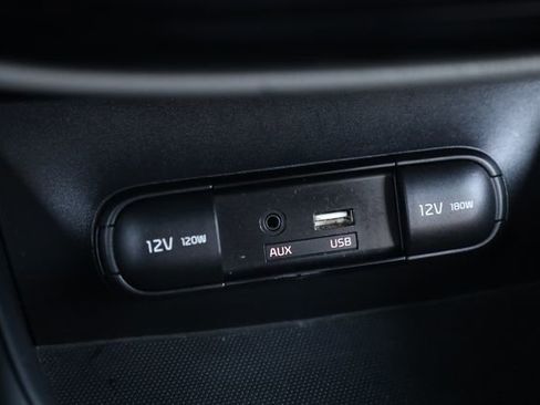 Used 2015 Kia Soul image 17