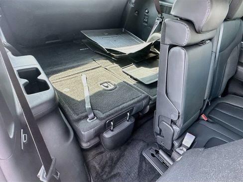 Used 2025 Hyundai Palisade SEL FWD image 26