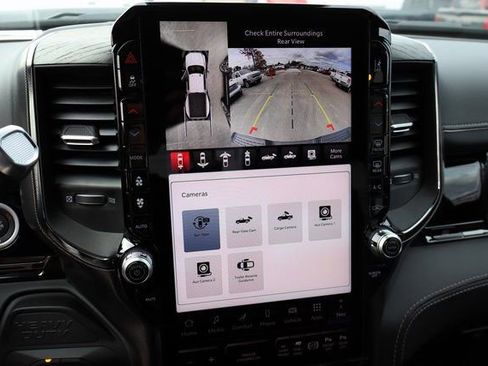 Used 2025 RAM 3500 Limited image 27