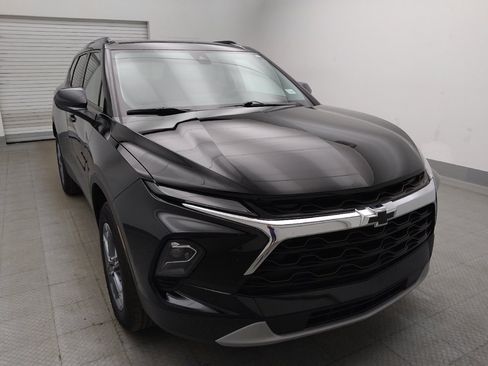 Used 2024 Chevrolet Blazer LT w/ Convenience Package FWD image 13
