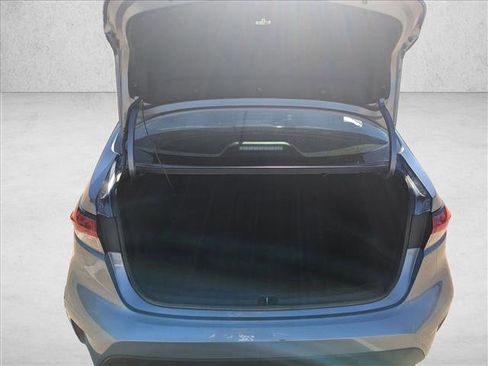 Used 2023 Toyota Corolla LE image 7