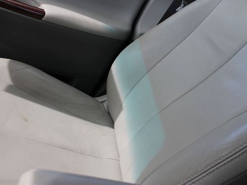 Used 2012 Toyota Sienna XLE AWD/4WD image 21