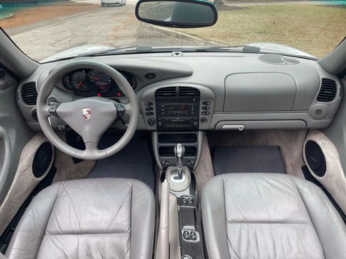 Used 2002 Porsche 911 Cabriolet image 18