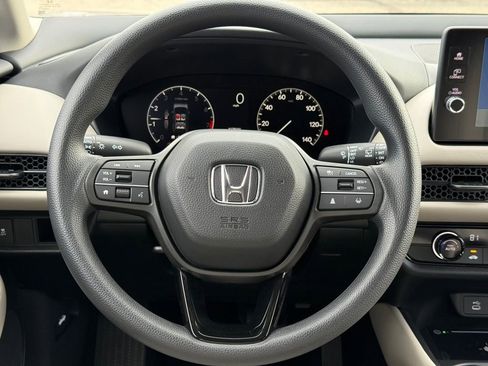 New 2026 Honda HR-V LX image 18