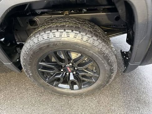 New 2026 GMC Sierra 1500 Elevation w/ Elevation Select Package AWD/4WD image 11