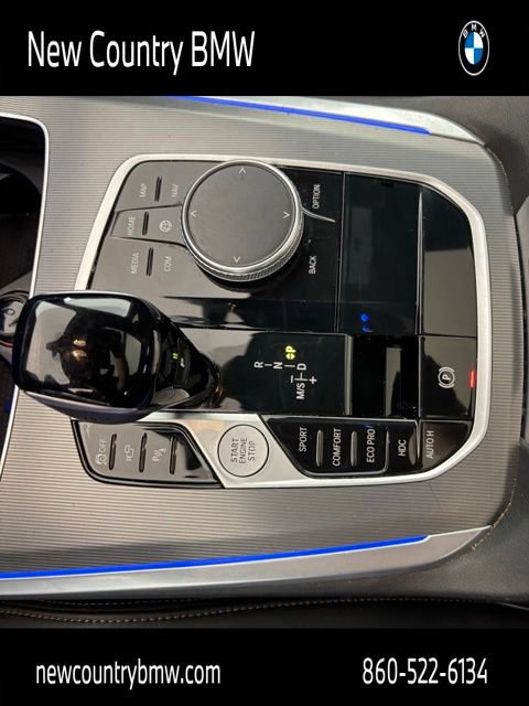 Used 2023 BMW X5 xDrive40i w/ Parking Assistance Package AWD/4WD image 18