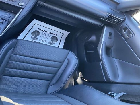 Used 2019 Lexus IS 300 AWD image 30