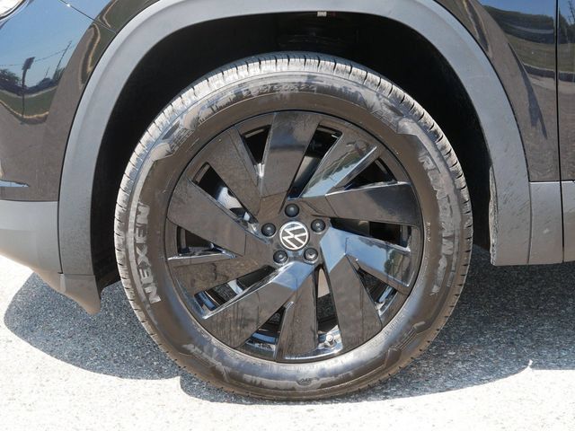 Certified 2026 Volkswagen Atlas SE AWD/4WD image 9