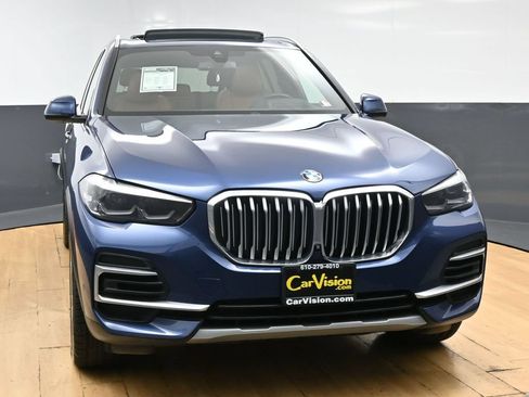 Used 2022 BMW X5 xDrive40i AWD/4WD image 3