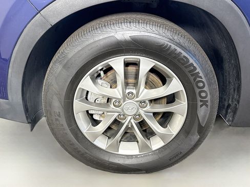 Used 2020 Hyundai Santa Fe SE image 34