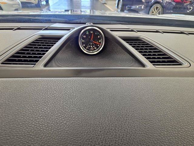 Used 2015 Porsche Panamera w/ Premium Package Plus RWD image 18