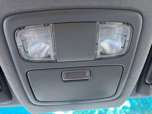 Used 2004 Toyota 4Runner SR5 image 16