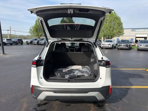New 2026 Volkswagen Tiguan SE AWD/4WD image 22