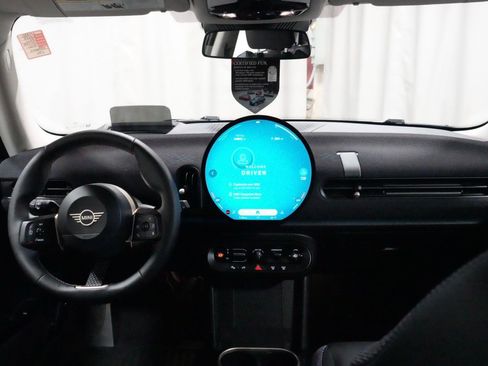 Certified 2025 MINI Cooper S image 8