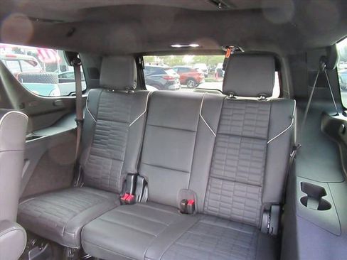 Certified 2026 Cadillac Escalade Platinum Sport w/ LPO, ONYX Package AWD/4WD image 36