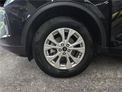 Certified 2025 Ford Escape Active AWD/4WD image 14