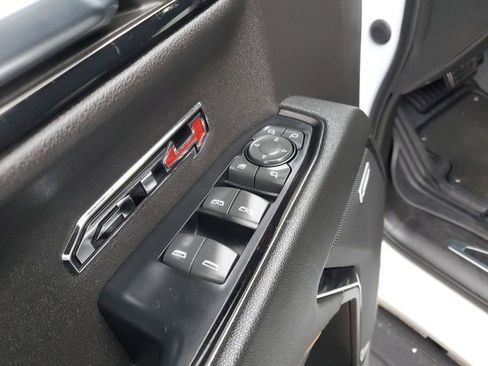 Used 2023 GMC Sierra 1500 AT4 w/ AT4 Premium Package image 18