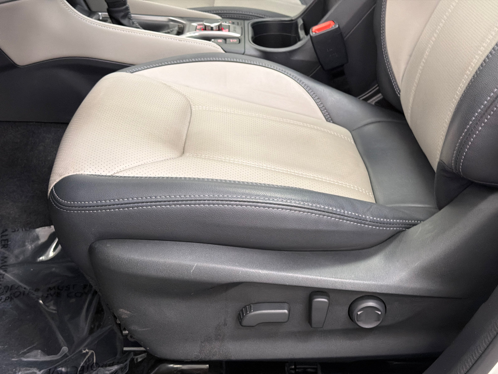 Used 2023 Subaru Forester Limited w/ Popular Package #2 AWD/4WD image 17