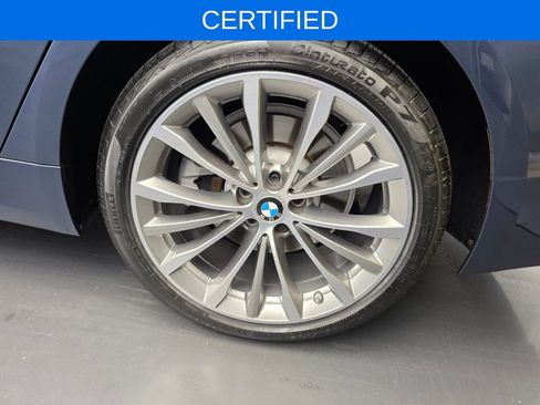 Certified 2023 BMW 530i w/ Premium Package RWD image 18
