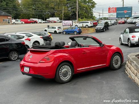 Used 2014 Volkswagen Beetle 1.8T FWD image 9