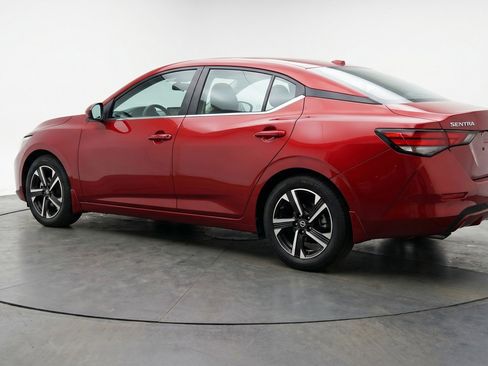 Used 2024 Nissan Sentra SV image 6