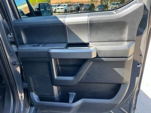 Used 2017 Ford F150 XLT w/ Equipment Group 302A Luxury AWD/4WD image 13