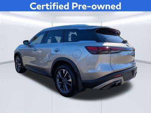 Certified 2025 INFINITI QX60 Luxe FWD image 8