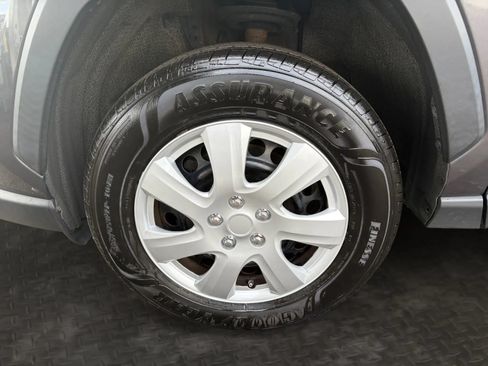 Used 2019 Toyota RAV4 LE w/ All Weather Liner Package AWD/4WD image 34