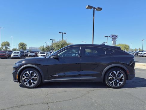 Certified 2025 Ford Mustang Mach-E Select RWD image 3