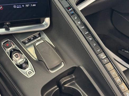 Used 2022 Chevrolet Corvette Stingray Preferred Conv w/ Z51 Performance Package image 17