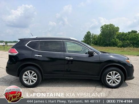 Used 2016 Nissan Rogue SV AWD/4WD image 6